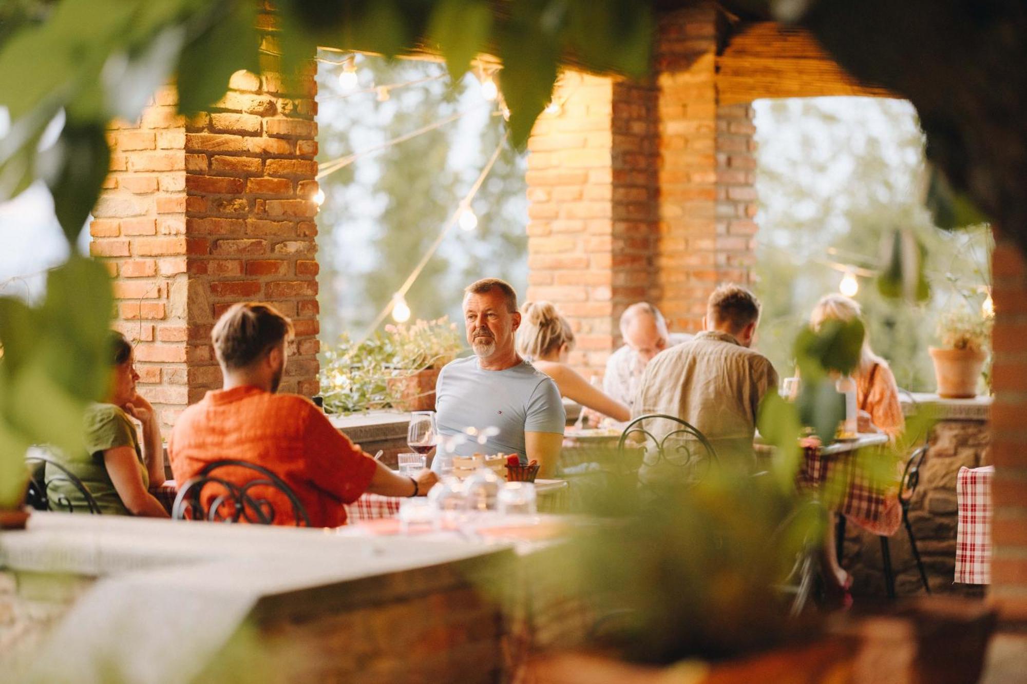 Il Palazzo - Agriturismo, Winery Arezzo Dış mekan fotoğraf